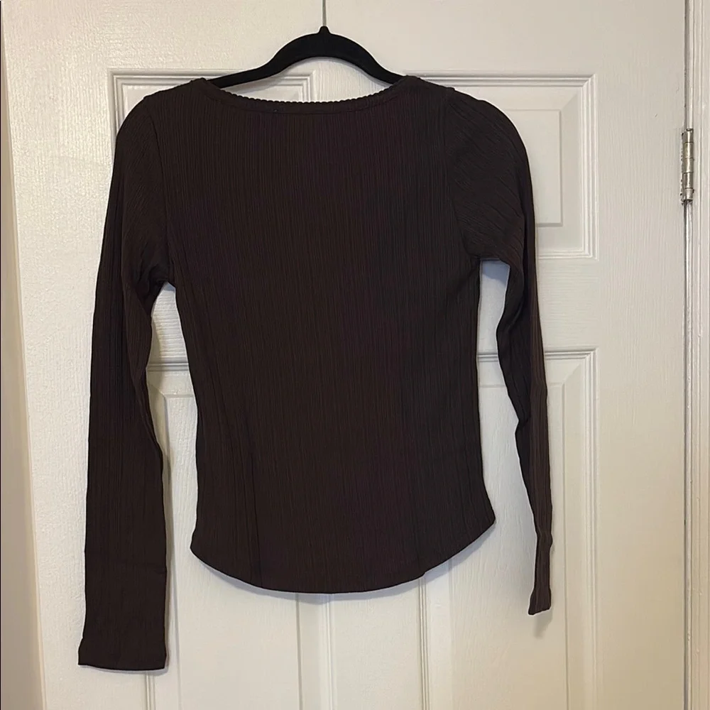 Women's Ribbed Brown Top - Picture 4 of 4